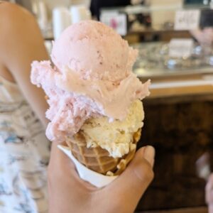 【ハワイ4日目】カイムキの夜カフェ探し。出会えたのはかわいくて美味しいジェラート屋さん♡